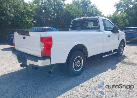 2021 Ford F-250 Xl z USA, uszkodzony, nr VIN 1FTBF2A61MED95756